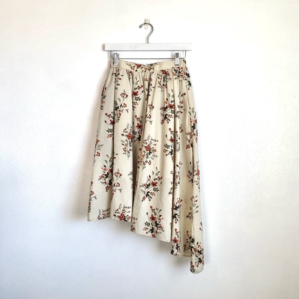 NWT Moussy Cream / Orange Floral Asymmetrical Skirt Size 1 / Small Cottagecore